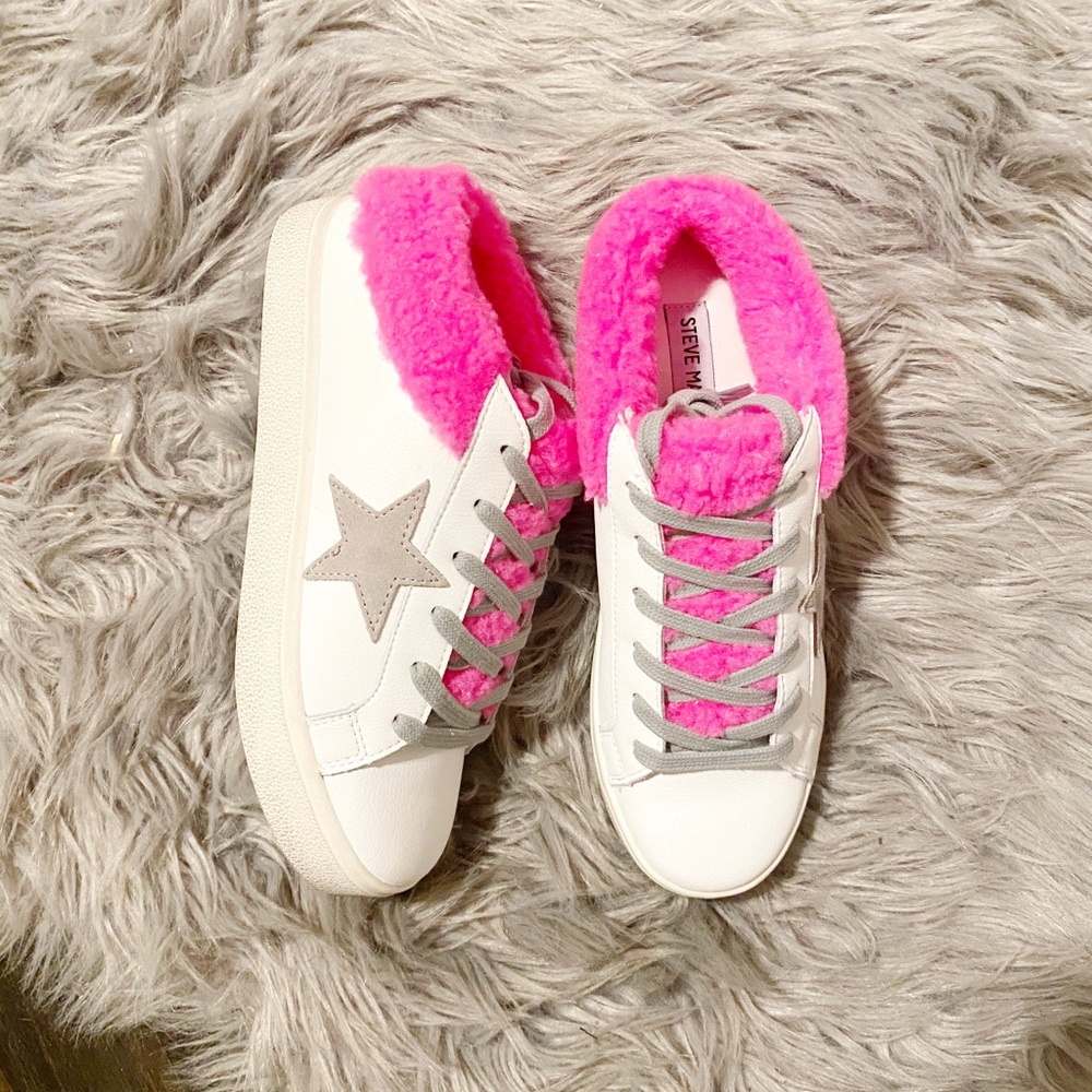 Steve Madden Star Sneakers